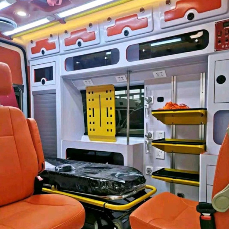 天桥长途救护车护送病人租赁价格